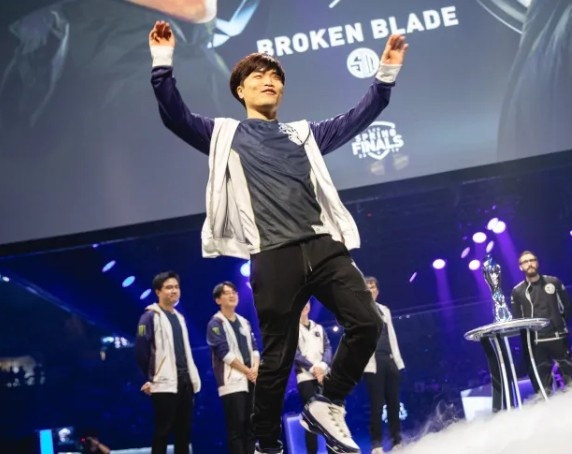 外网爆料:上单选手Impact即将加入SEN战队